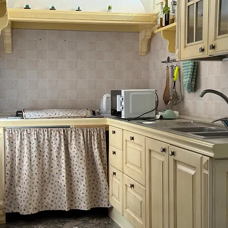 Casa Costanza Daire *